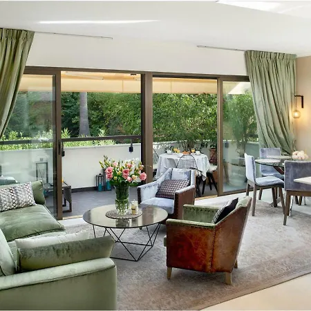Apartment Fleur De Lys